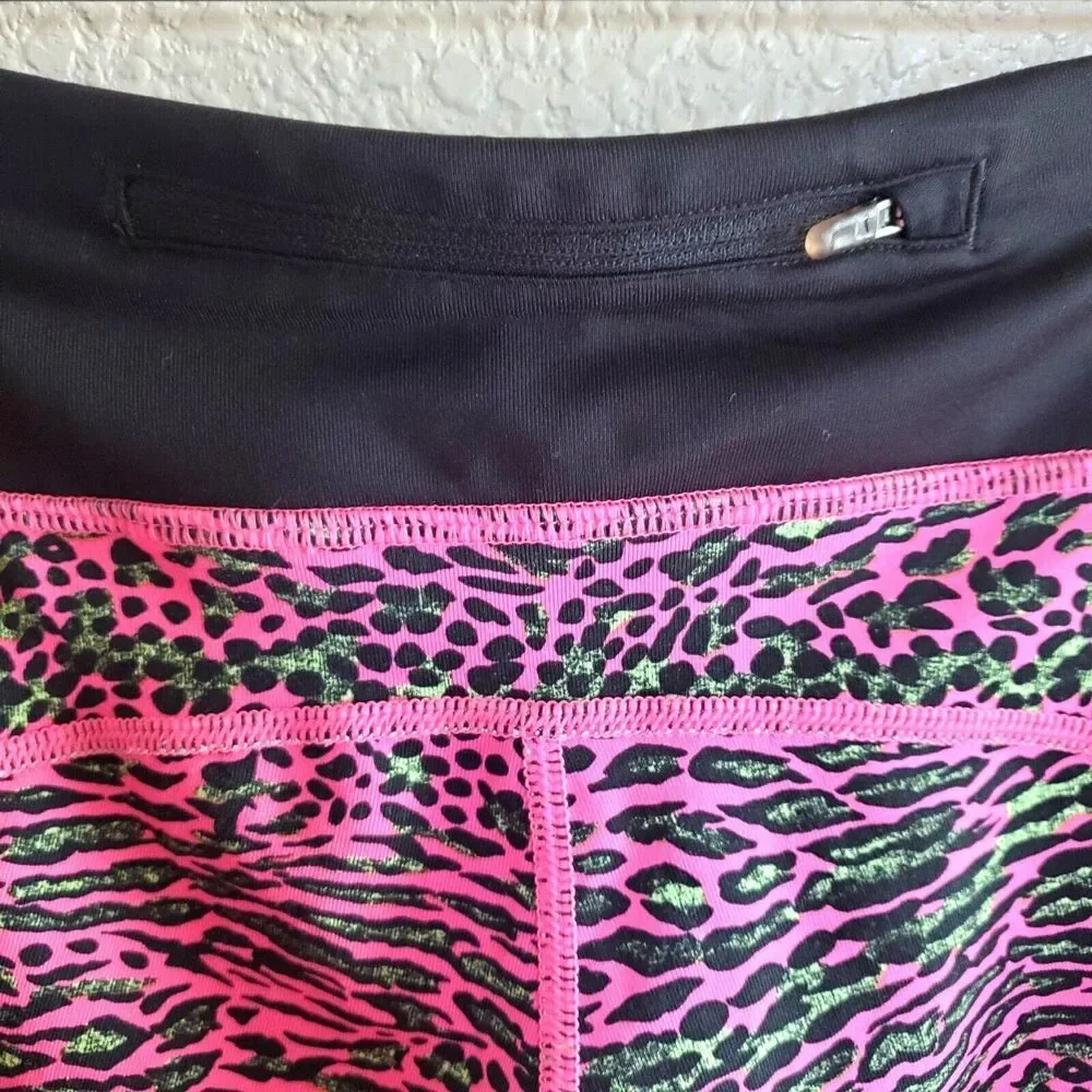 Nike Dri-Fit Womens Pants Pink S Capri Animal Print Leggings